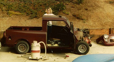 Julie Racine - I grew up around Mini's - Mini Mania Julie Racine - I grew up around Mini's - Mini Mania