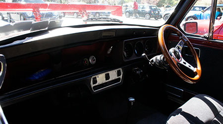 classic mini dashboard