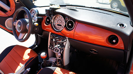 MINI Cooper dashboard