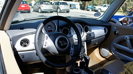 MINI Cooper dashboard