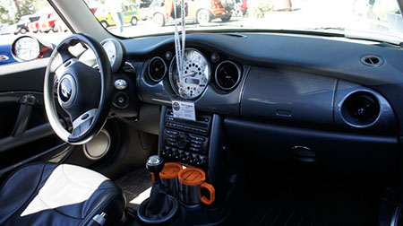 MINI Cooper dashboard