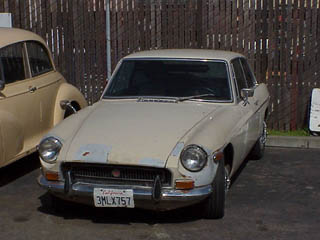 MVC-309F