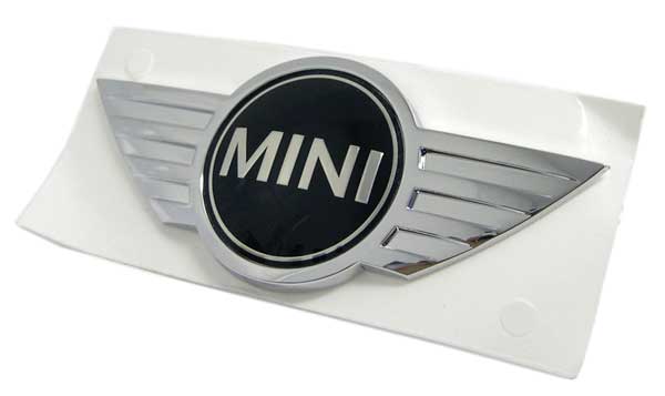 Arrive & Drive: The Experience MINI Cooper Badges & Emblems
