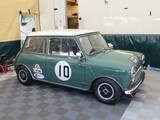 Mini Cooper Vintage Race cars