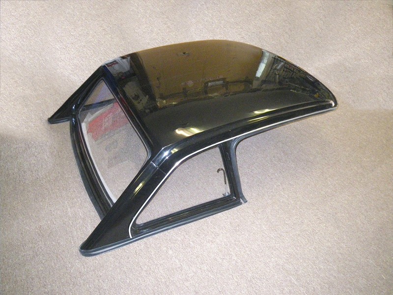 Fiberglass Works Type Hard Top for Triumph TR6 - White Fiberglass Works Type Hard Top for Triumph TR6 - White