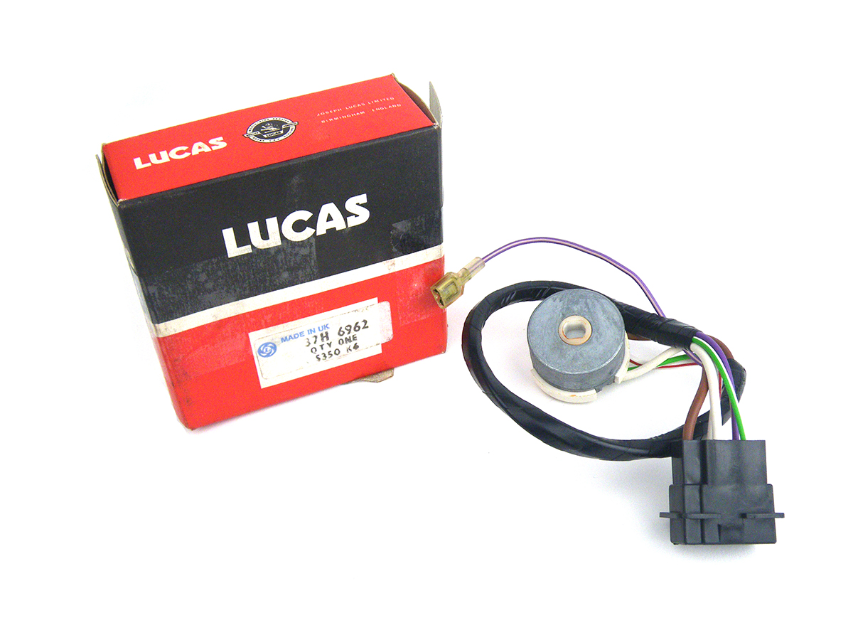 【mimi】Switch AAU4562 - Mini Headlight Switch | Mini Switches | minisport
