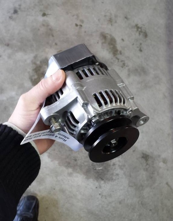 Do_they_make_a_high_amp_alternator_for_the_classic_mini