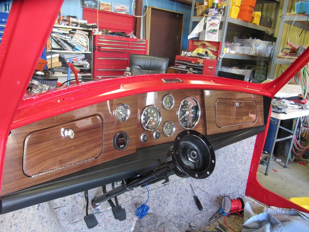 classic_mini_custom_dash_pix