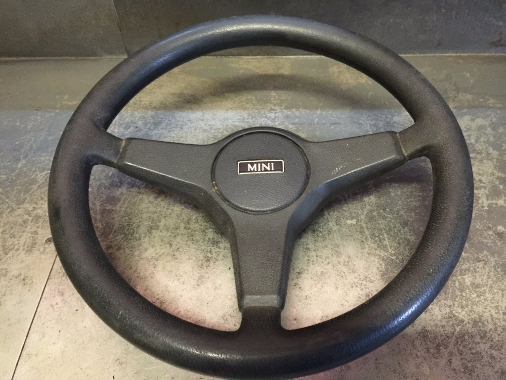 Steering_Wheel_size_poll